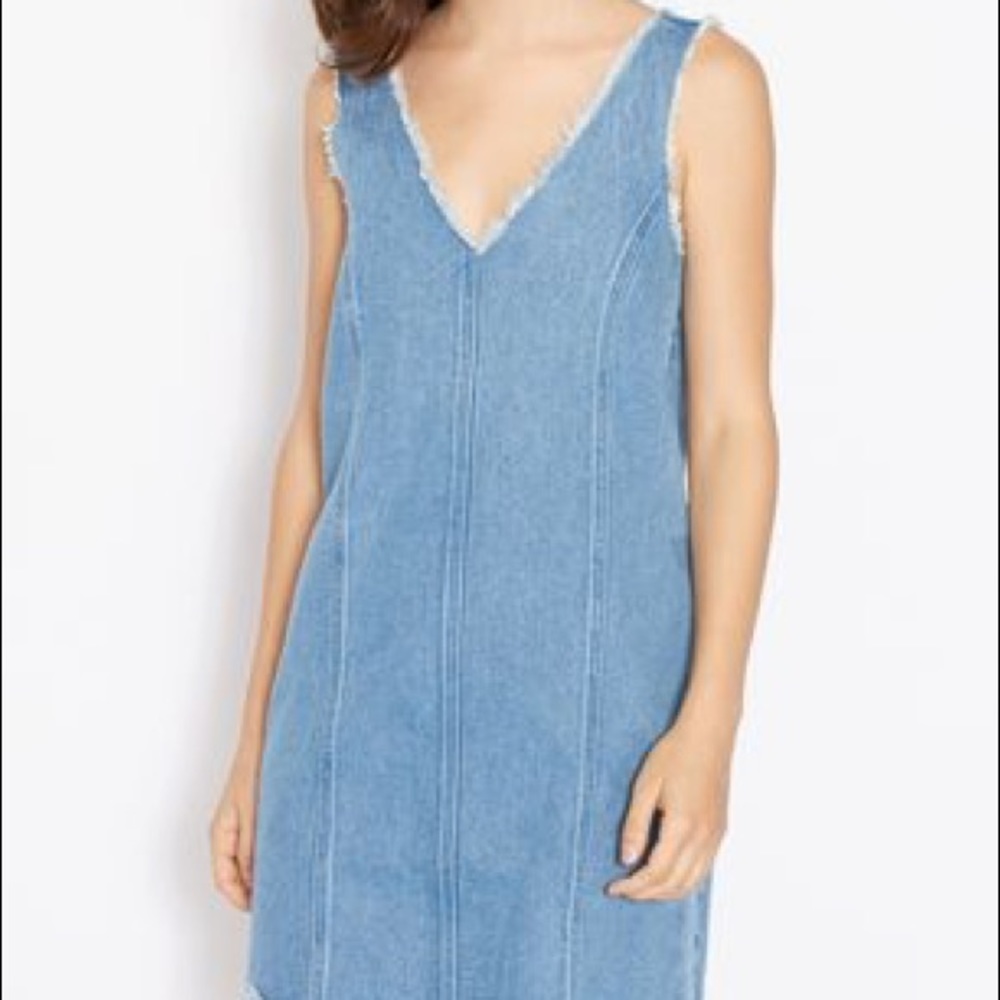 V NECK FRAYED HEM DENIM DRESS
